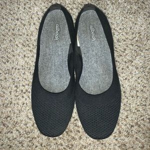 Allbirds women’s black rounded toe flats